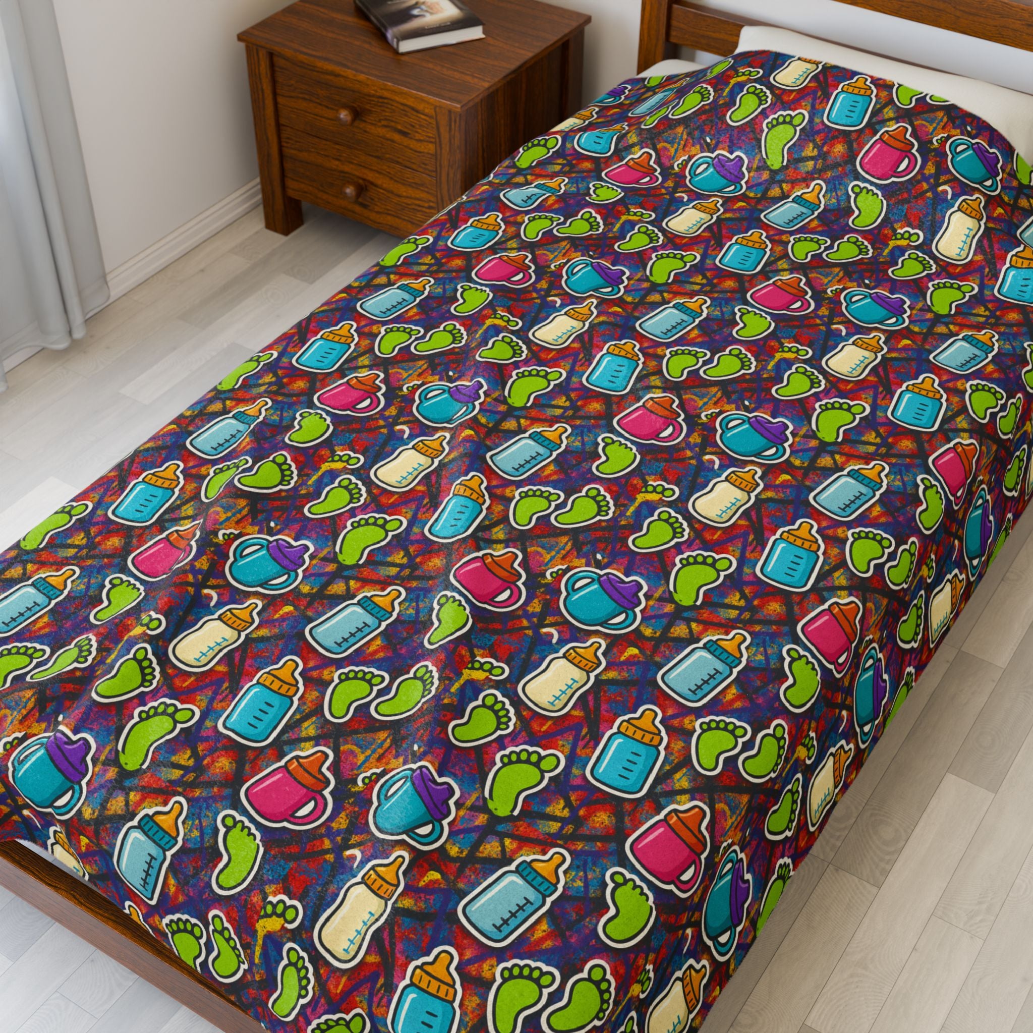 Baby Feet & Bottle Velveteen Plush Blanket — Sippy Cup Prints, Cozy Newborn Throw